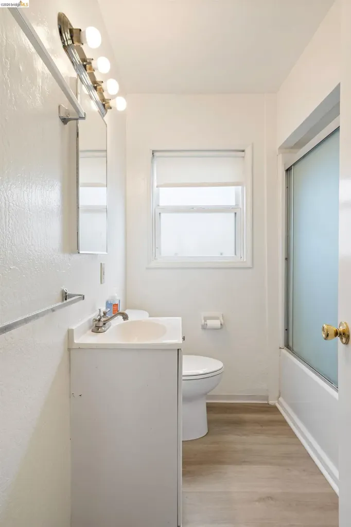 1912 Lafayette Street Alameda CA 94501