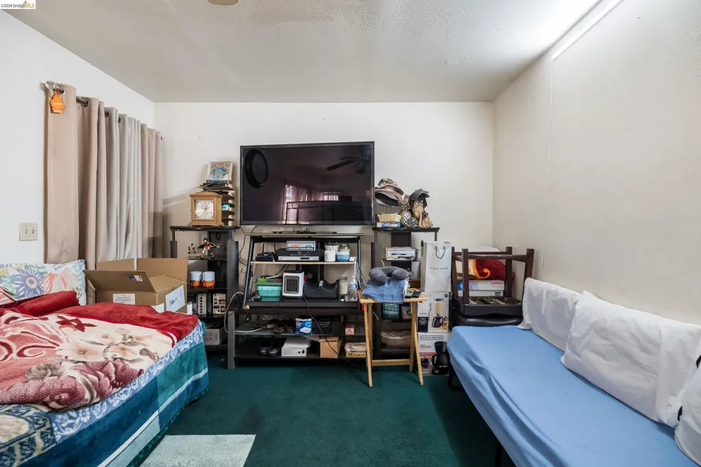 1912 Lafayette Street Alameda CA 94501