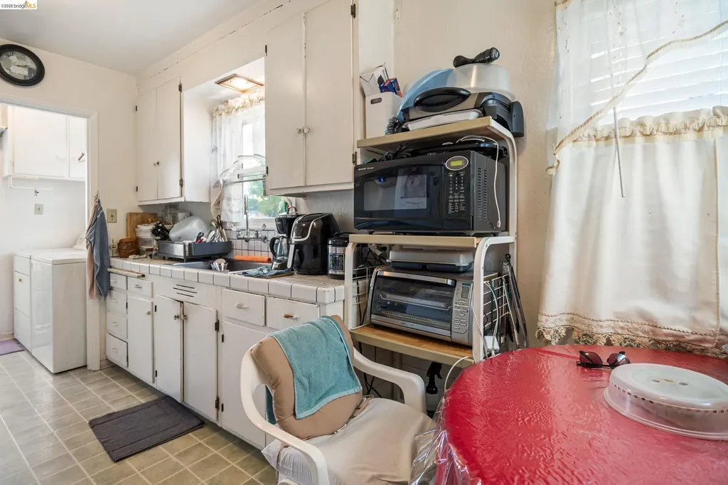 1912 Lafayette Street Alameda CA 94501