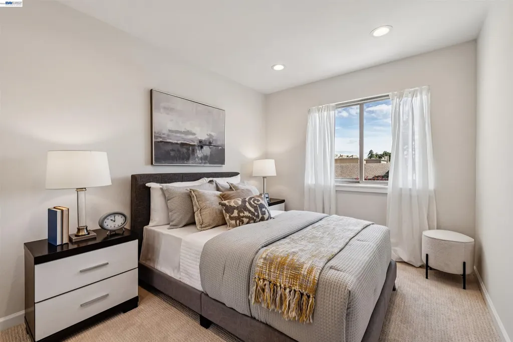 1104 Island Drive Alameda CA 94502