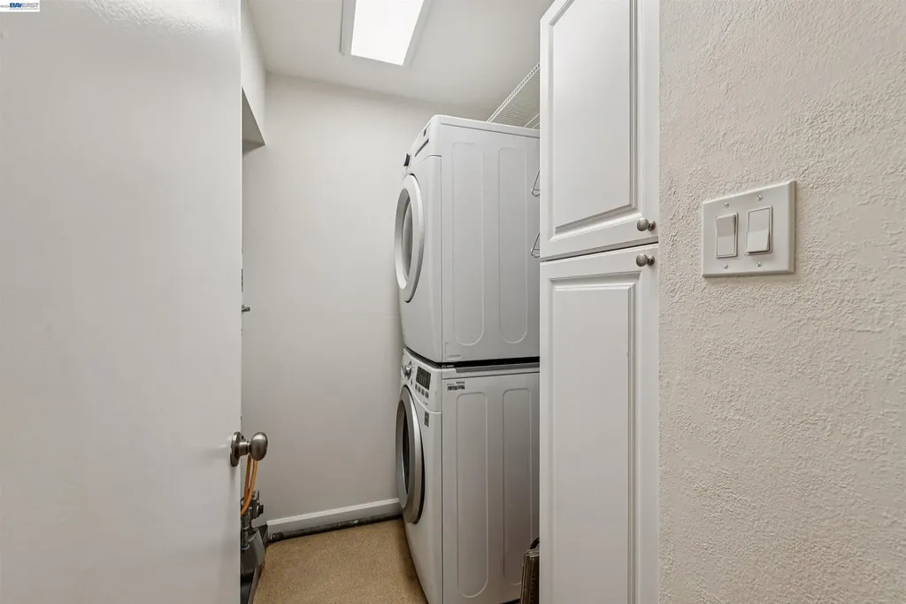 1104 Island Drive Alameda CA 94502