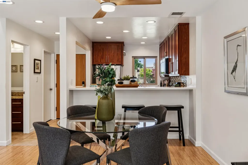 1104 Island Drive Alameda CA 94502