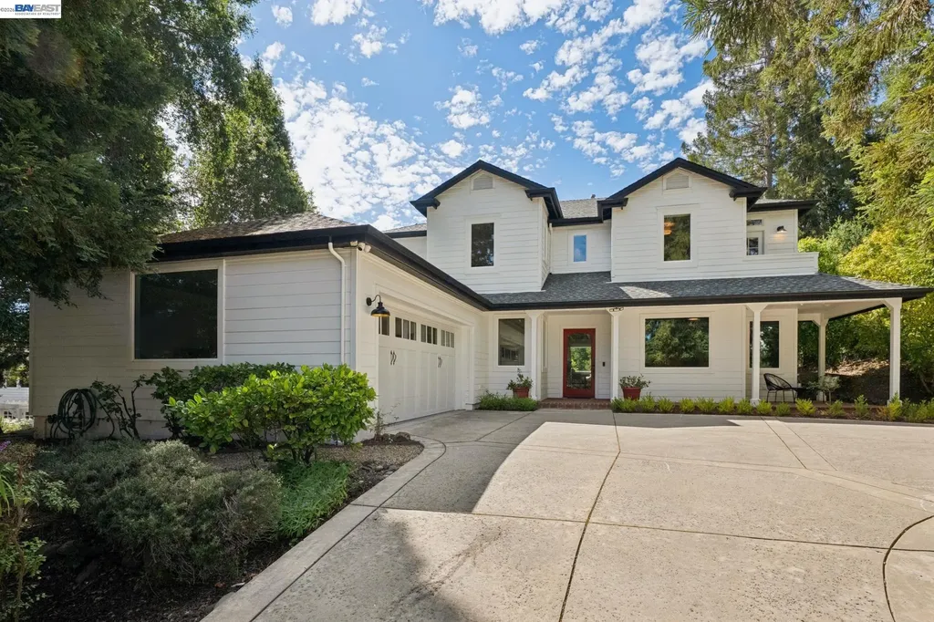 1099 Oak Hill Road Lafayette CA 94549