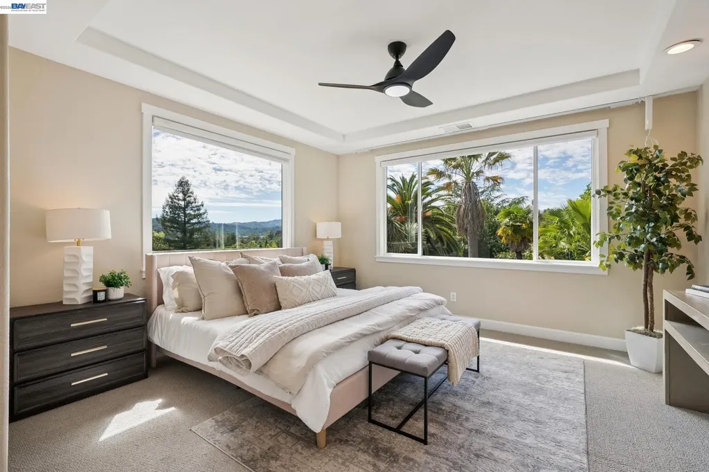 1099 Oak Hill Road Lafayette CA 94549