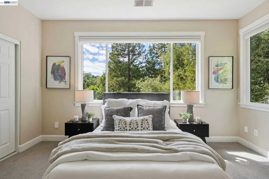 1099 Oak Hill Road Lafayette CA 94549