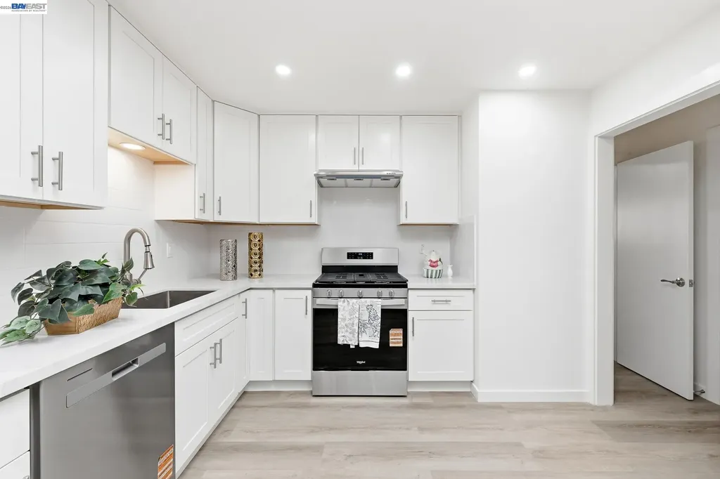 1326 Vining Drive San Leandro CA 94579