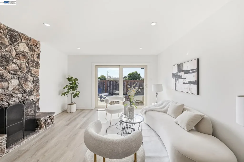 1326 Vining Drive San Leandro CA 94579