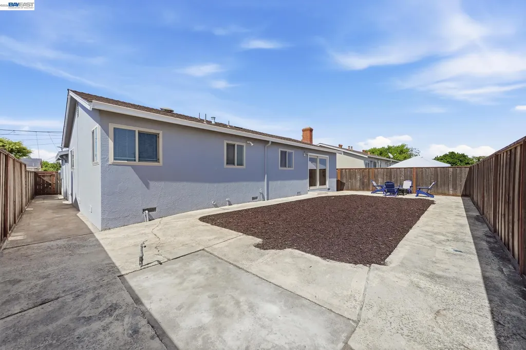 1326 Vining Drive San Leandro CA 94579