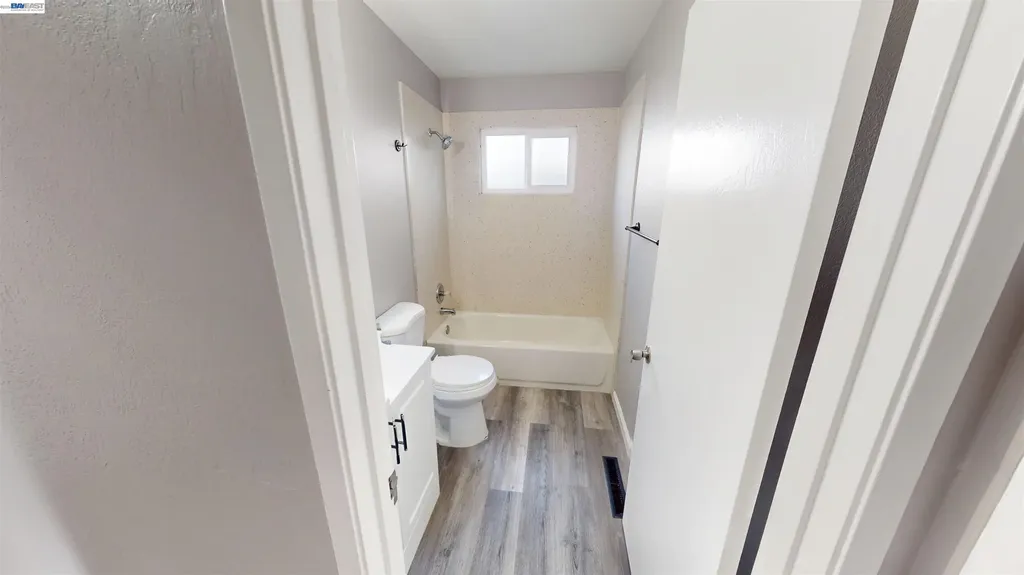 2105 48th Avenue Oakland CA 94601