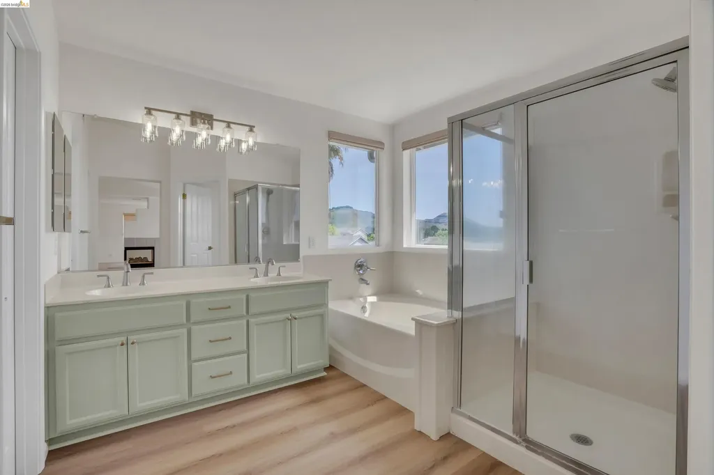 6857 Sunriver Lane Vallejo CA 94591