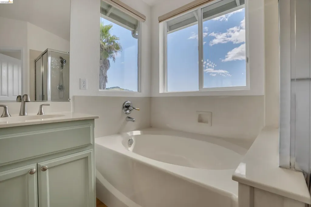 6857 Sunriver Lane Vallejo CA 94591