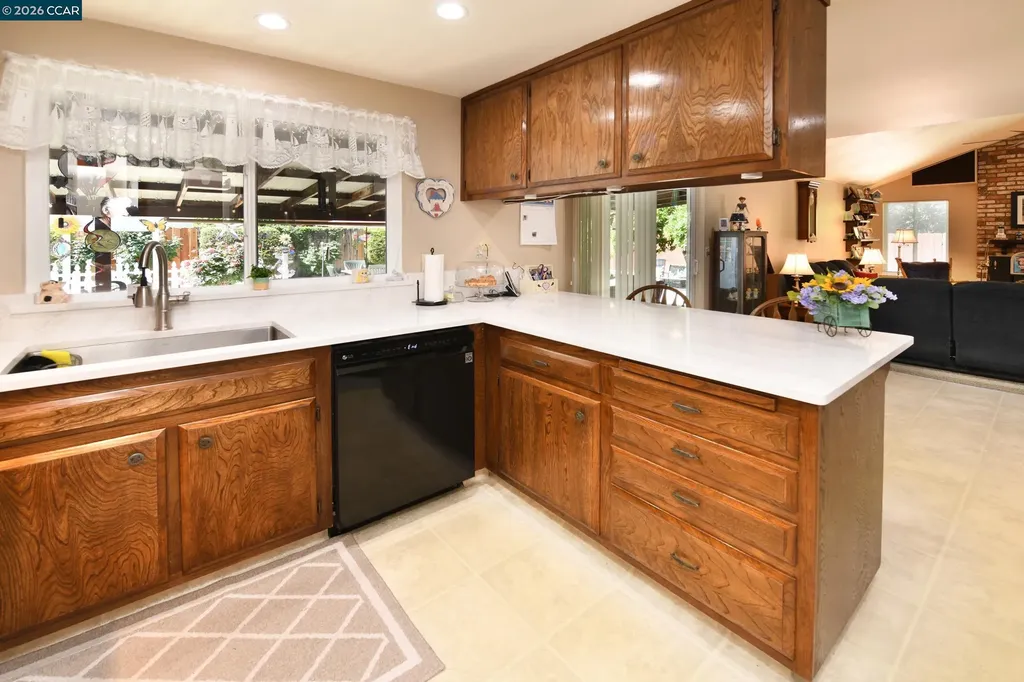 314 Semillon Circle Clayton CA 94517