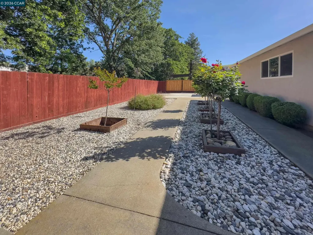314 Semillon Circle Clayton CA 94517