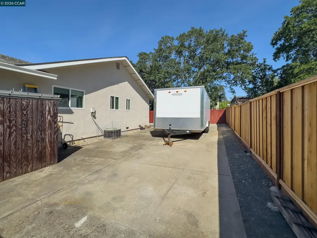 314 Semillon Circle Clayton CA 94517