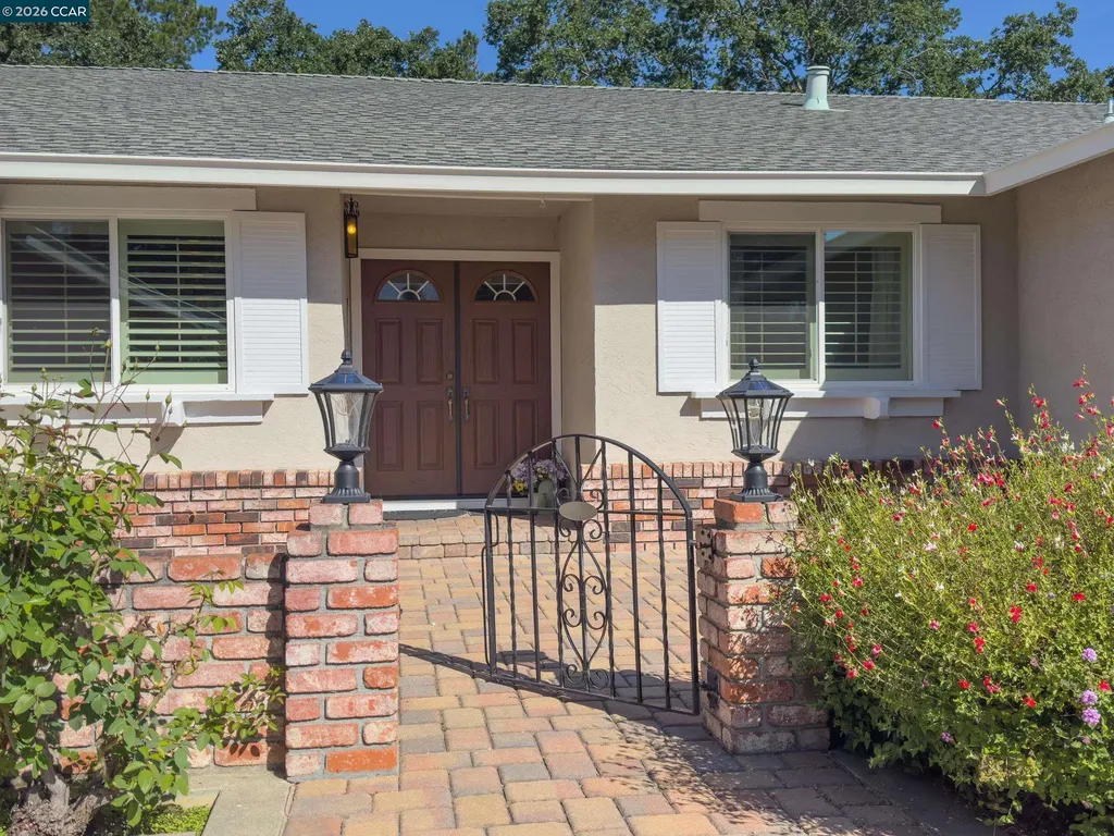 314 Semillon Circle Clayton CA 94517