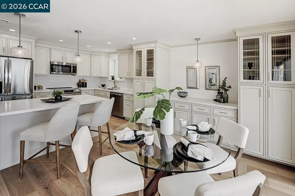 2000 Golden Rain Walnut Creek CA 94595