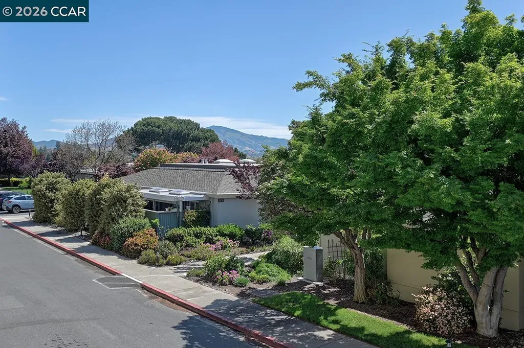 2000 Golden Rain Walnut Creek CA 94595