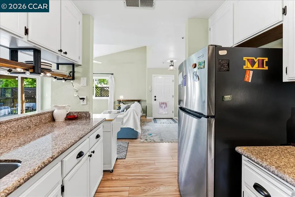 1734 Casa Grande Street Benicia CA 94510