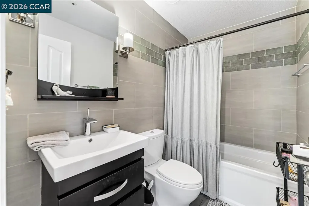 1734 Casa Grande Street Benicia CA 94510