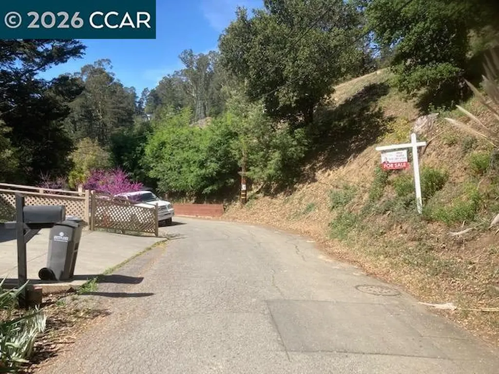 0000 Woodrow Drive Oakland CA 94611