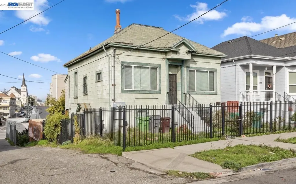 1433 15th Avenue Oakland CA 94606