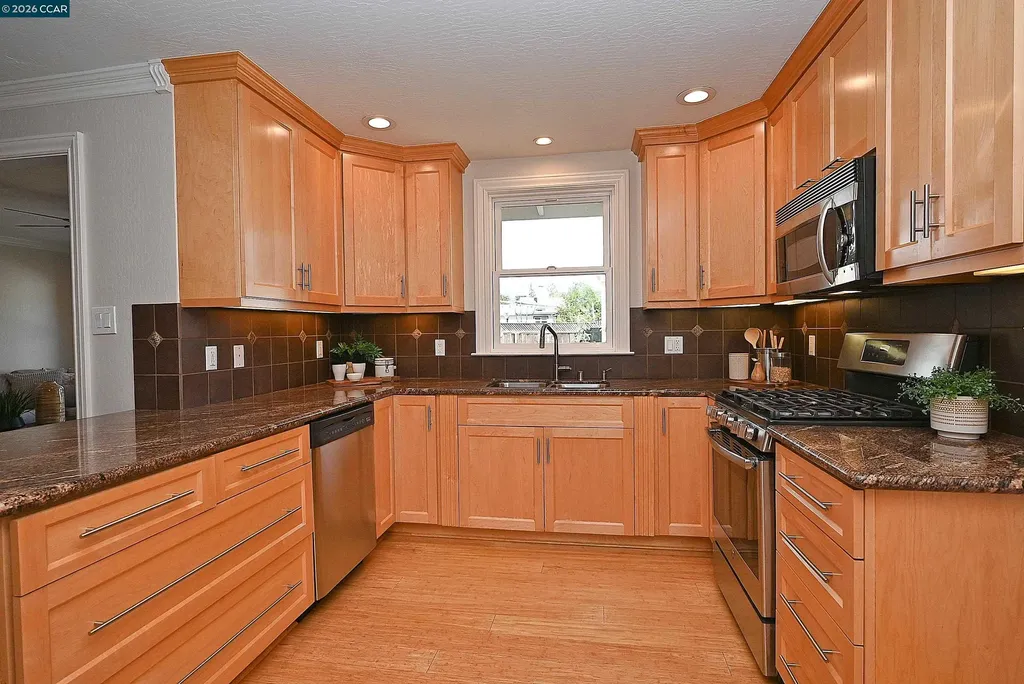 1013 Pleasant Valley Drive Pleasant Hill CA 94523