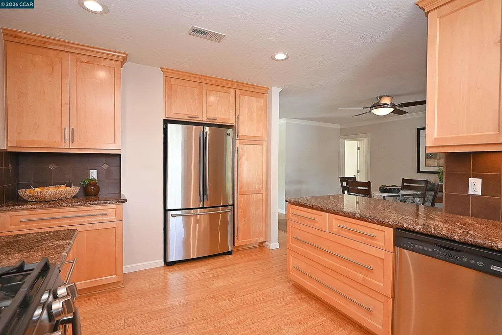 1013 Pleasant Valley Drive Pleasant Hill CA 94523