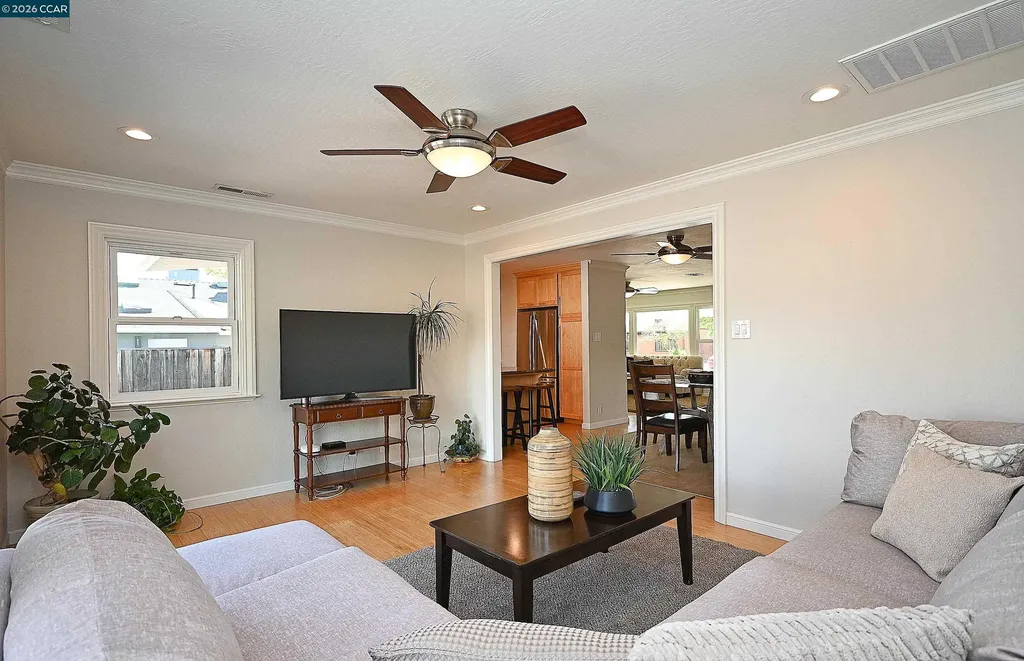 1013 Pleasant Valley Drive Pleasant Hill CA 94523