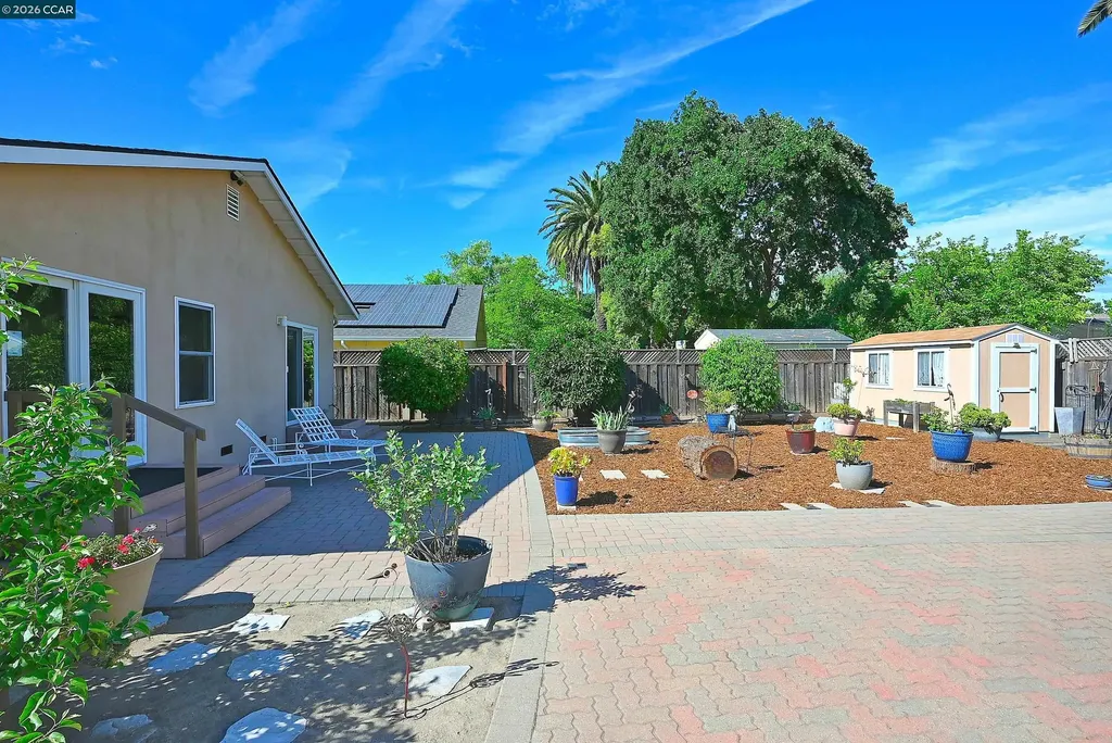 1013 Pleasant Valley Drive Pleasant Hill CA 94523