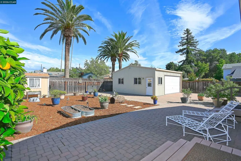 1013 Pleasant Valley Drive Pleasant Hill CA 94523