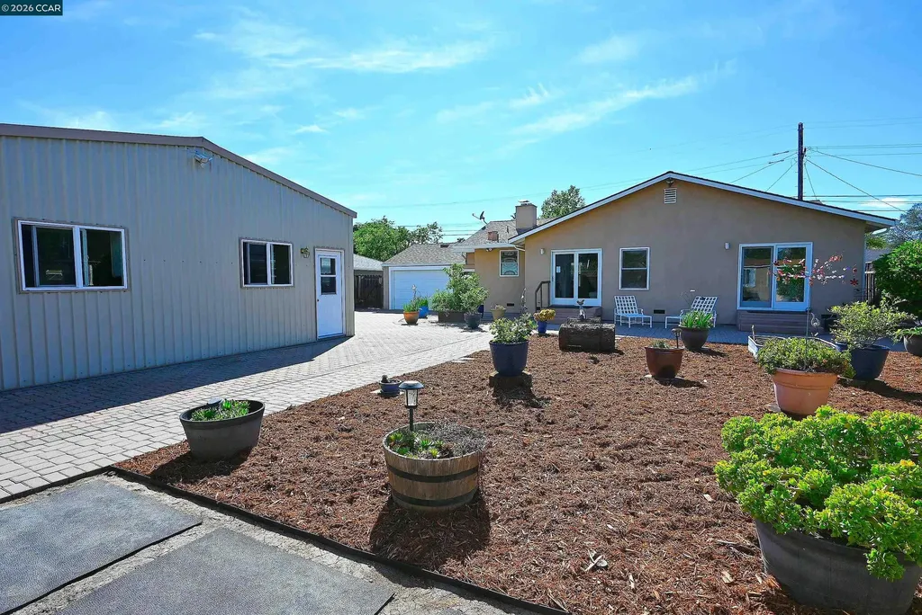 1013 Pleasant Valley Drive Pleasant Hill CA 94523
