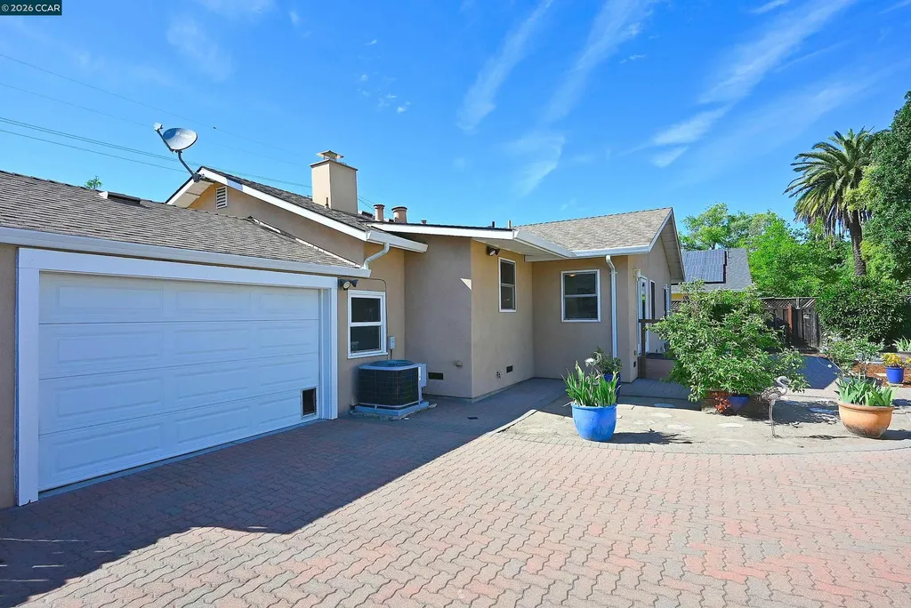1013 Pleasant Valley Drive Pleasant Hill CA 94523