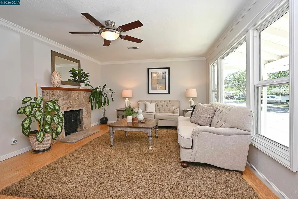 1013 Pleasant Valley Drive Pleasant Hill CA 94523