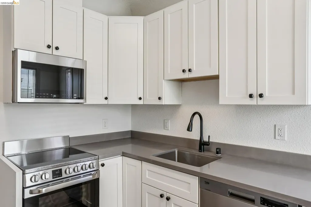 4722-4726 Shattuck Avenue Oakland CA 94609