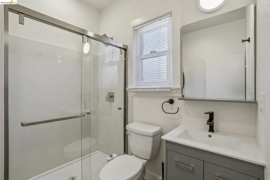 4722-4726 Shattuck Avenue Oakland CA 94609