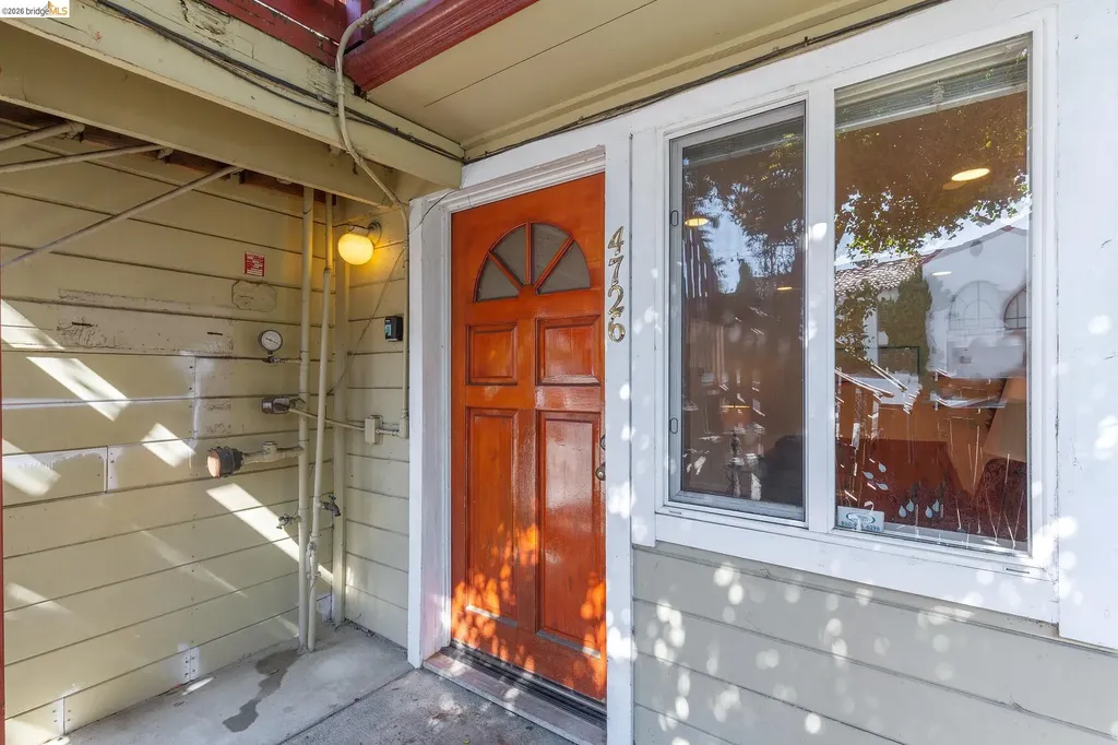 4722-4726 Shattuck Avenue Oakland CA 94609