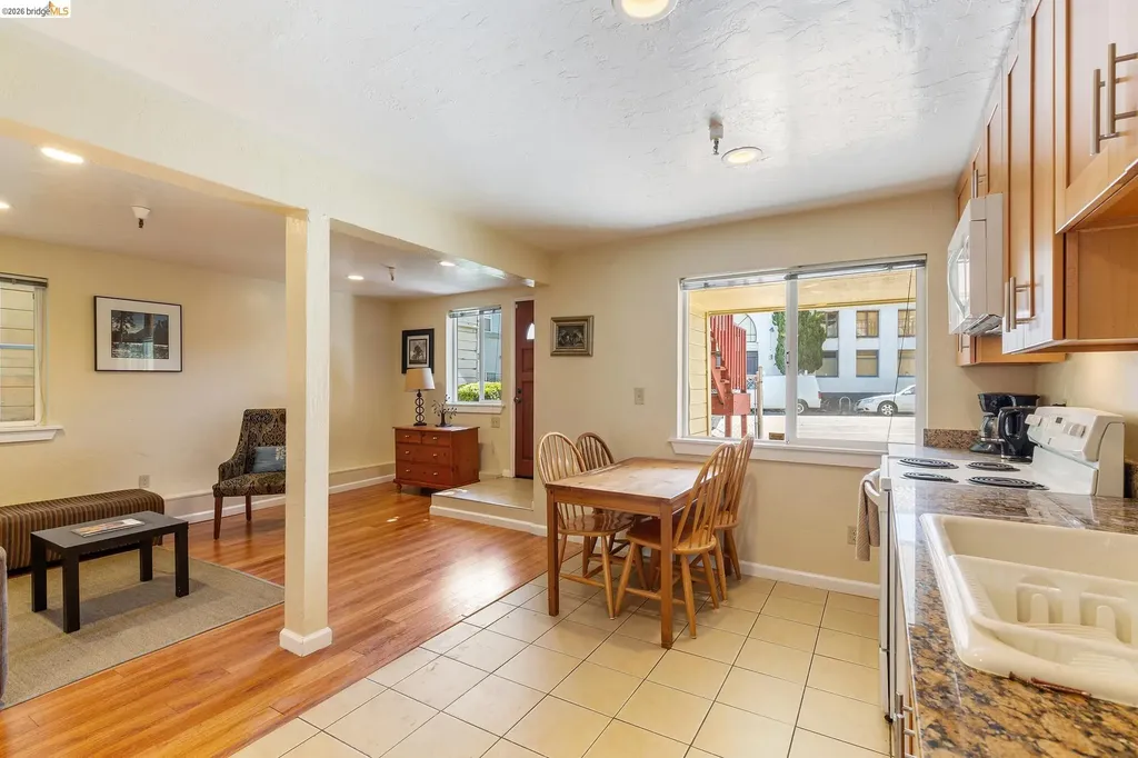 4722-4726 Shattuck Avenue Oakland CA 94609