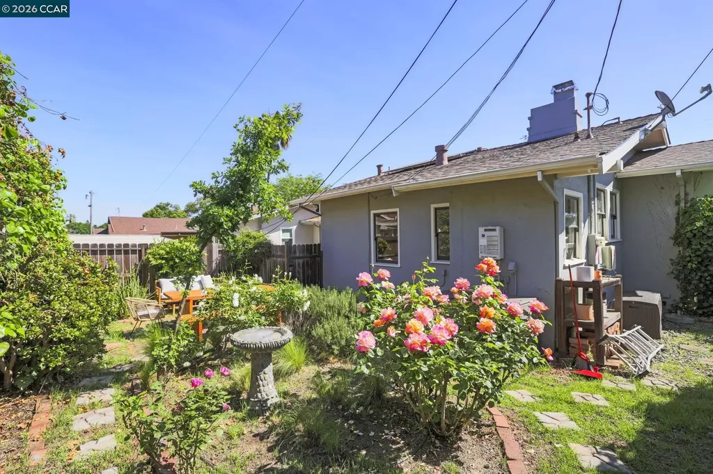 1117 El Dorado Vallejo CA 94590