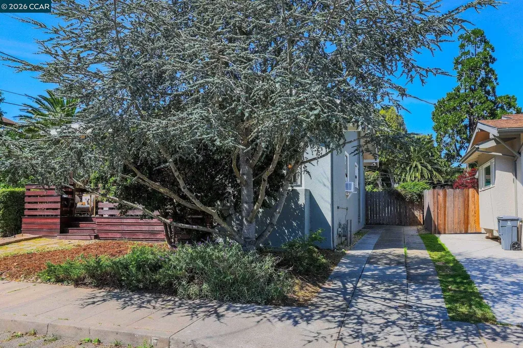 1117 El Dorado Vallejo CA 94590