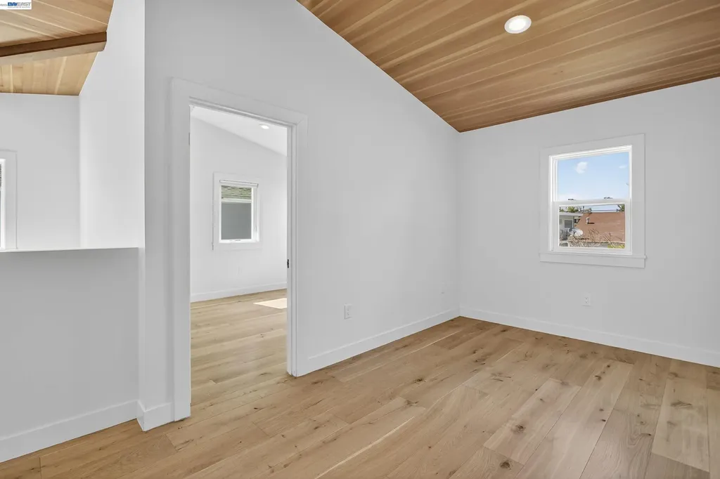 912-914 61st Street Oakland CA 94608