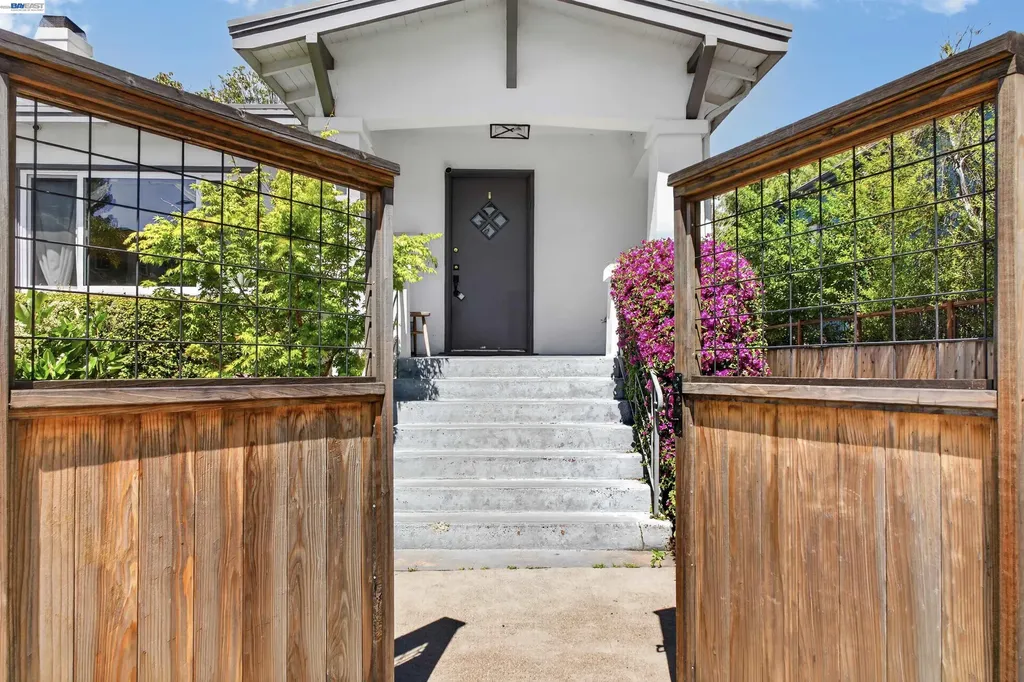 912-914 61st Street Oakland CA 94608