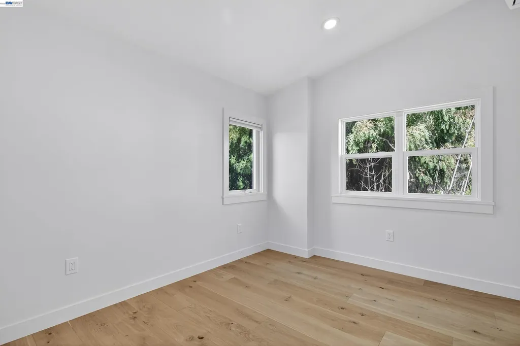 914 61st Street Oakland CA 94608