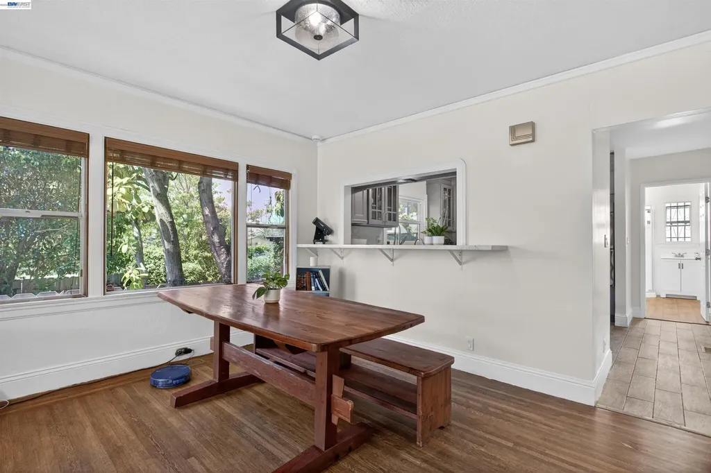 914 61st Street Oakland CA 94608