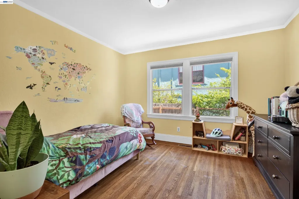 914 61st Street Oakland CA 94608