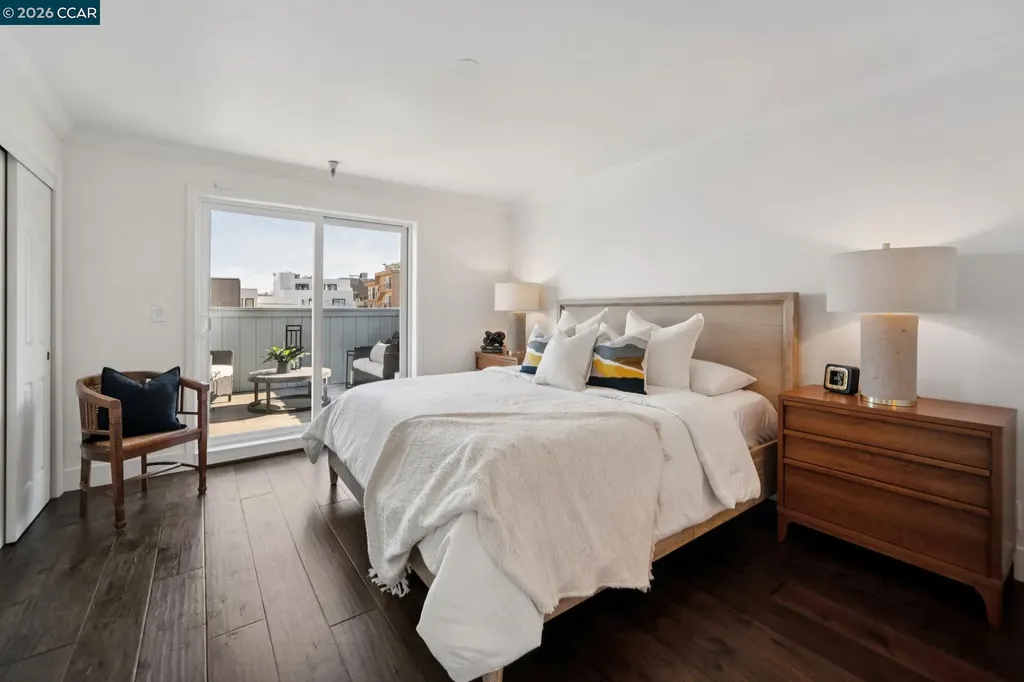 3058 Polk Street San Francisco CA 94109