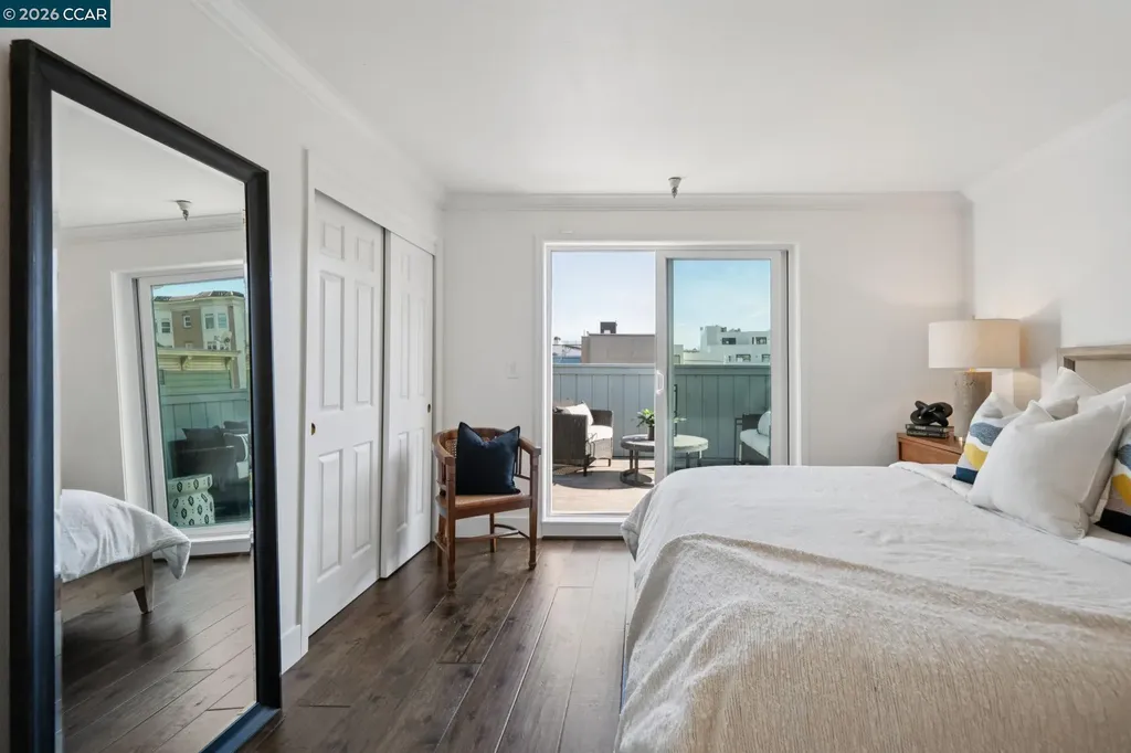 3058 Polk Street San Francisco CA 94109