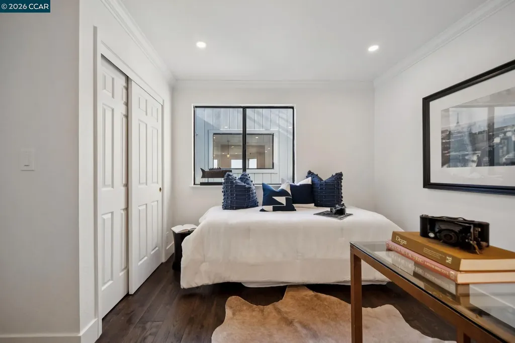 3058 Polk Street San Francisco CA 94109