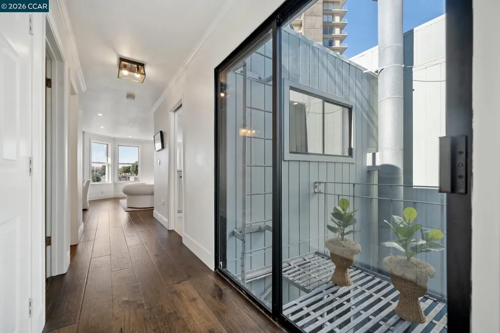 3058 Polk Street San Francisco CA 94109
