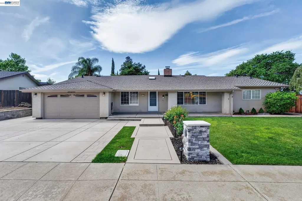 1147 Lomitas Avenue Livermore CA 94550