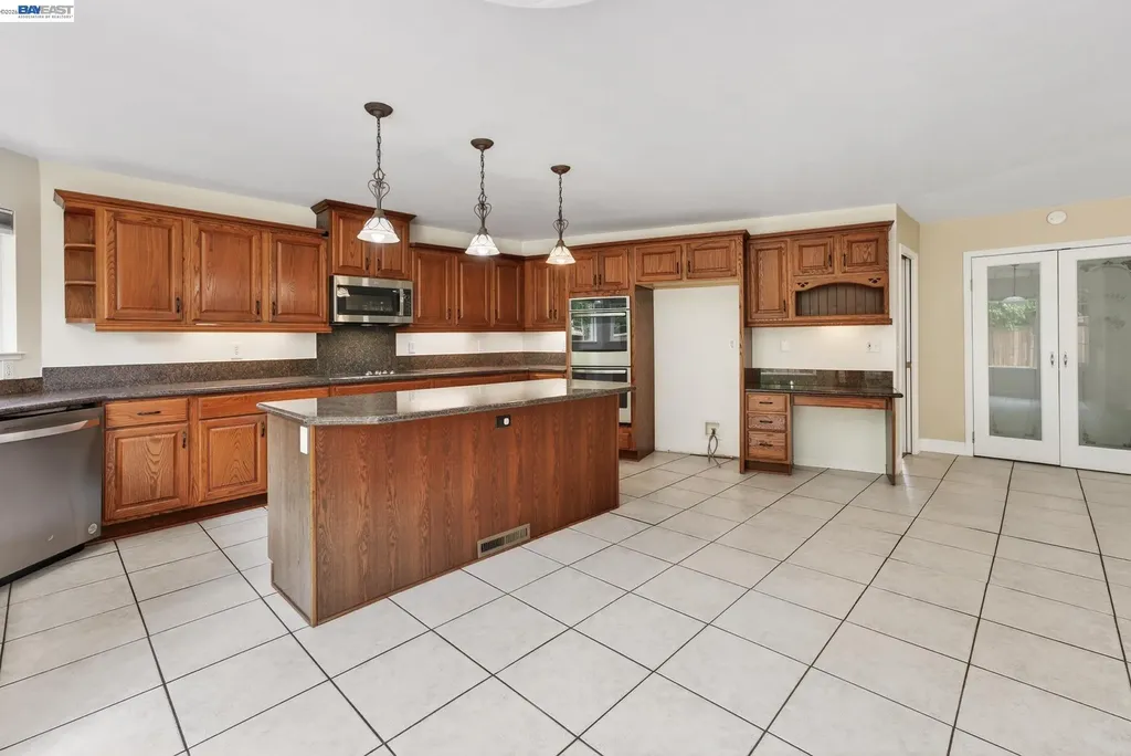 1147 Lomitas Avenue Livermore CA 94550